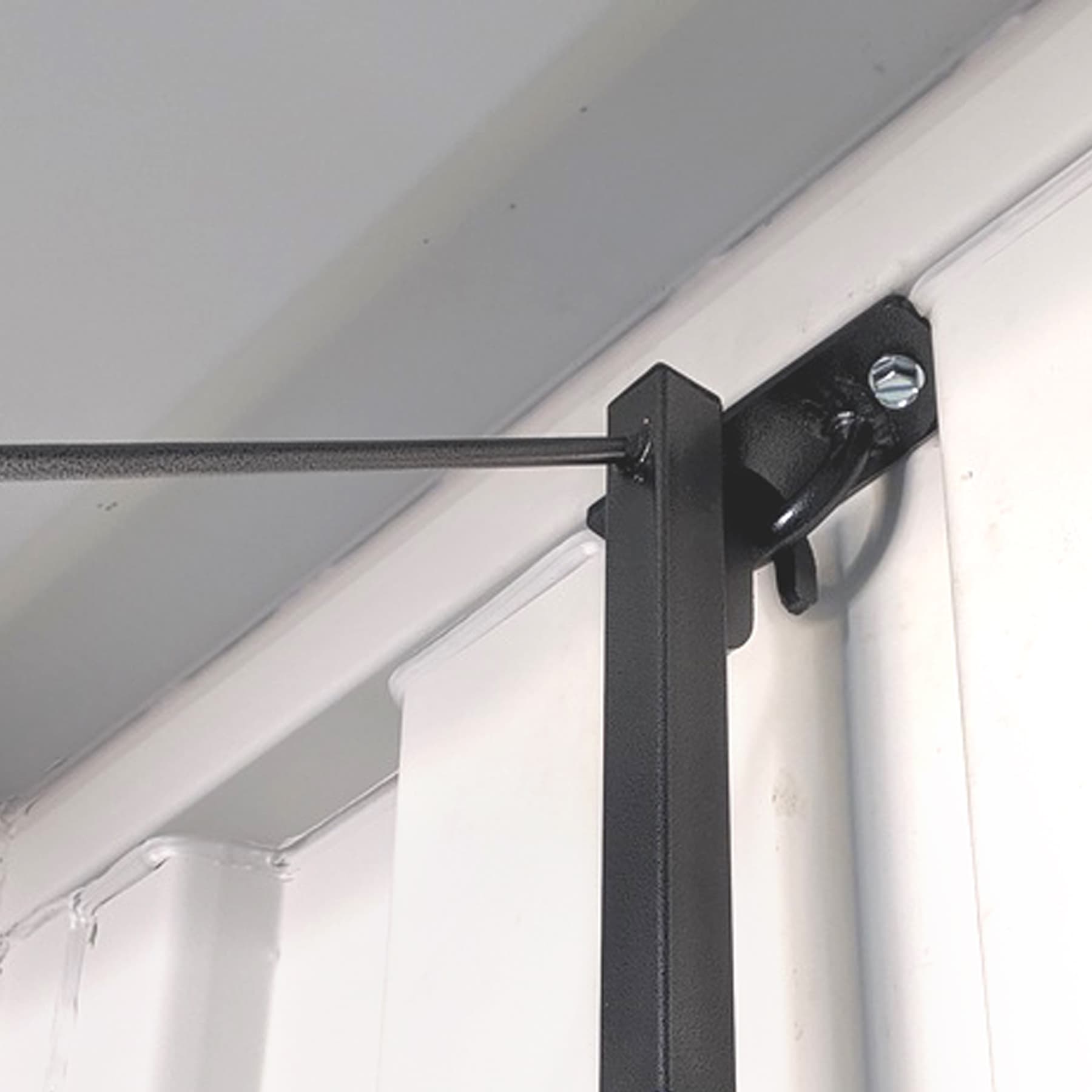 K4b.3213%20INSTA%20Bolt-On%20D-Rings.jpg