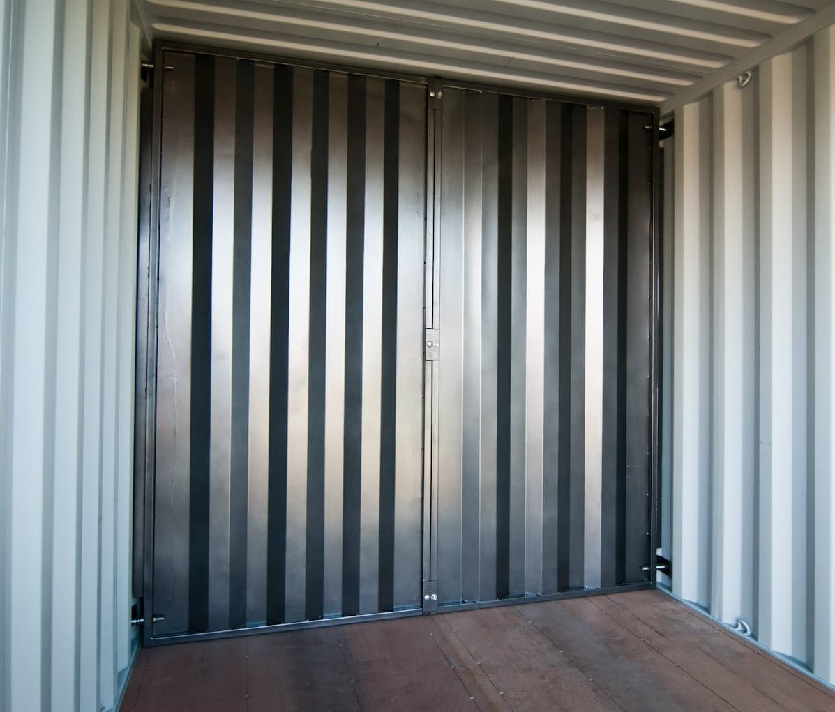 6020-Divider-Wall-Flip-Crop.jpg